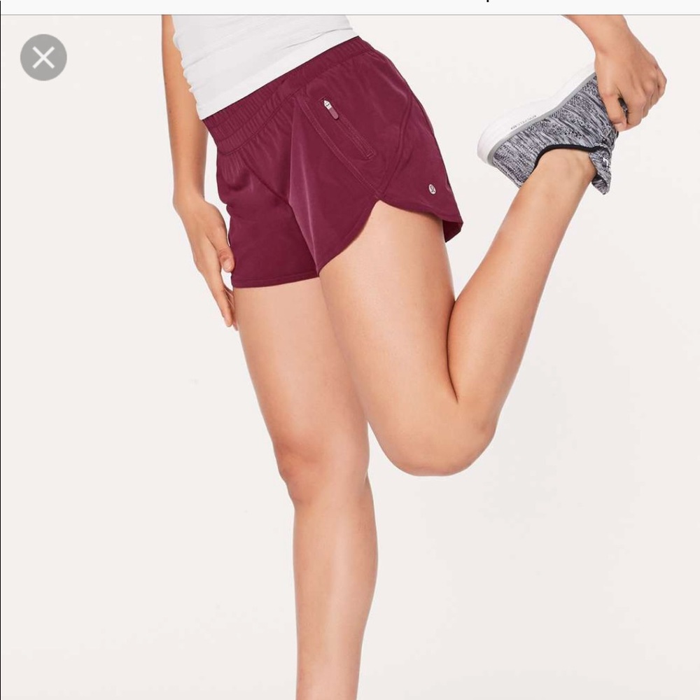 Lululemon Tracker Short V (4”)